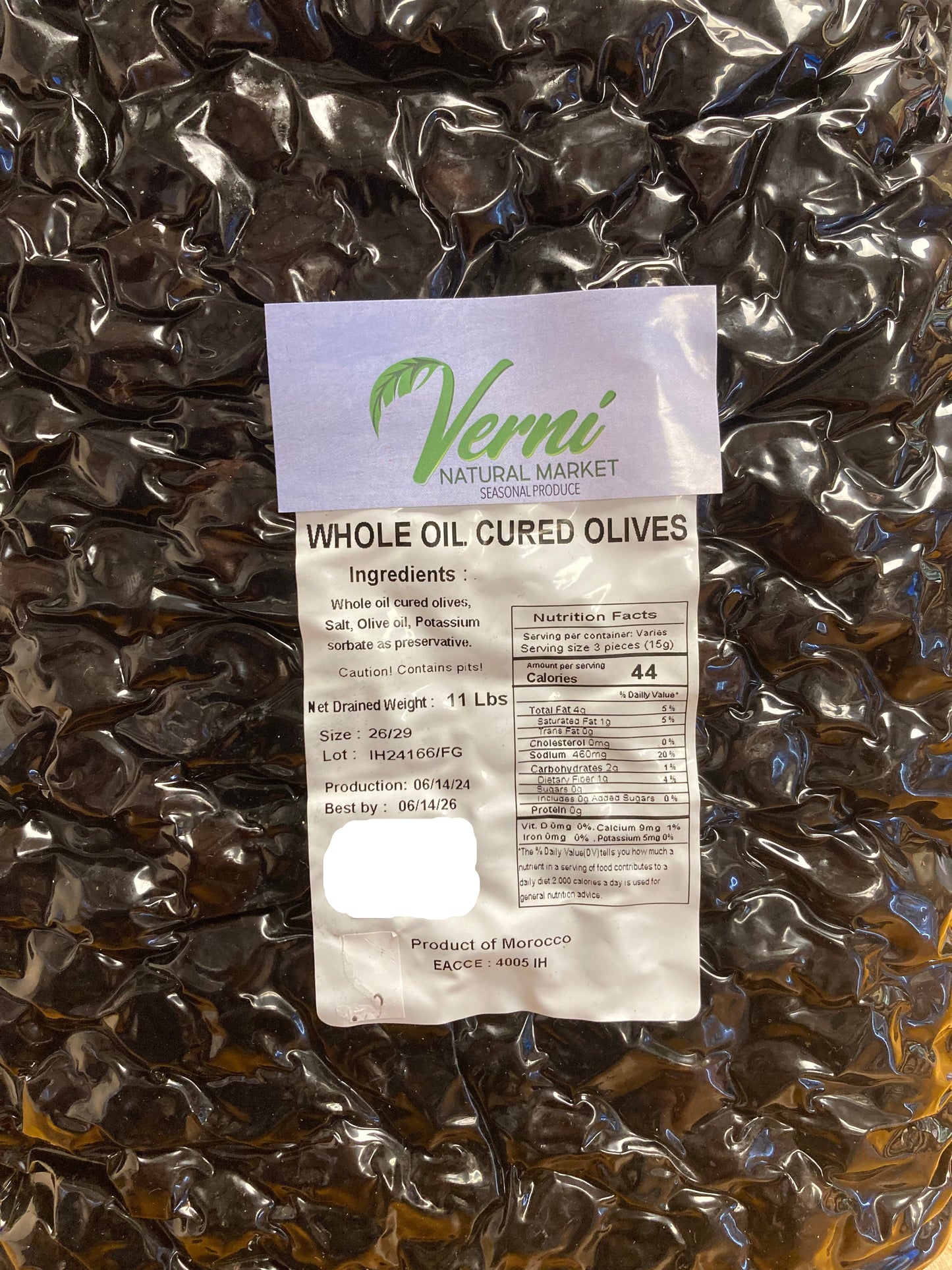 Whole cured olives
